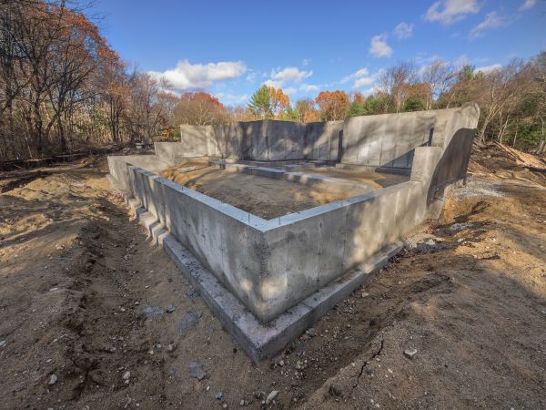 Cost of Foundation Wall Pouring in Reading