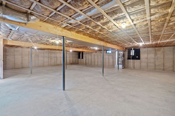 Cost of Basement Floor Installation in Reading