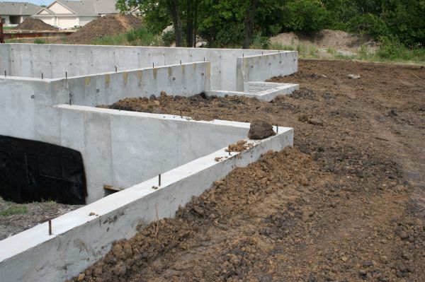 Cost of Foundation Wall Construction in Reading