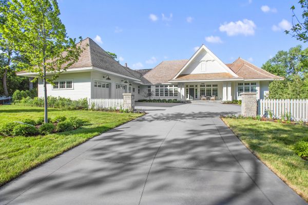 Cost of Driveway Concreting in Reading