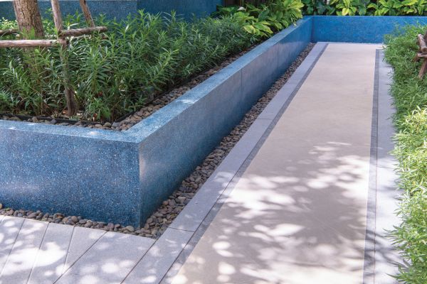 Cost of Outdoor Walkway Construction in Reading
