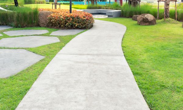Cost of Concrete Sidewalk Installation in Reading